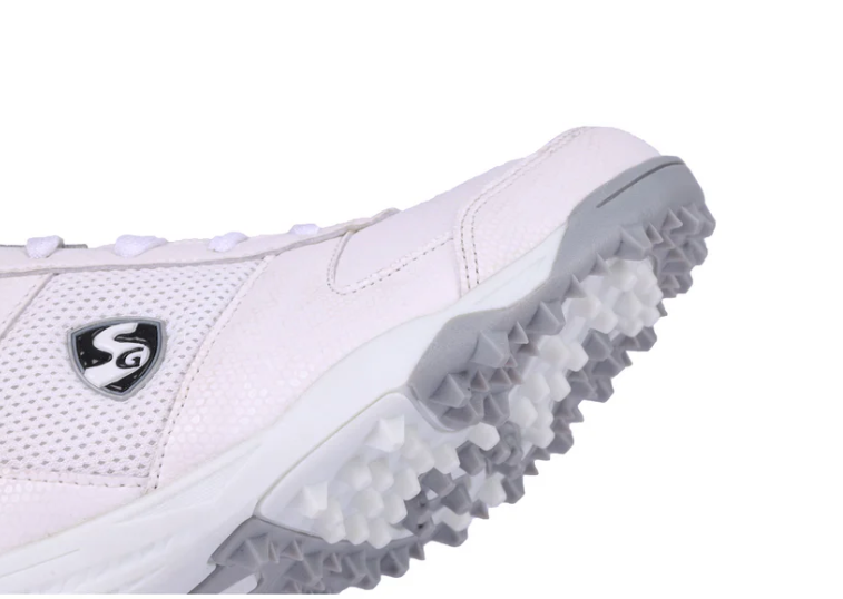 SG FUSION Lightweight and Durable Sports Shoes for Enhanced Performance - Grey/White