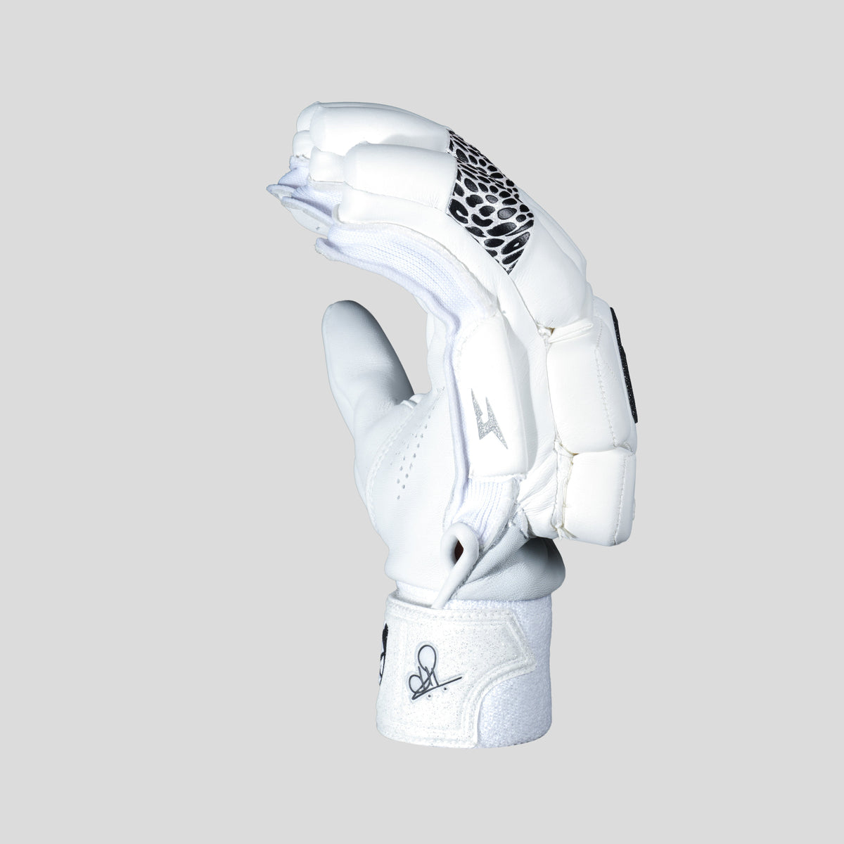 SG HP33 Privee Batting Gloves