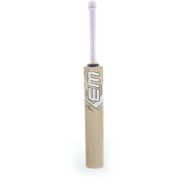 EM Player edition nurtured english Willow Cricket Bat